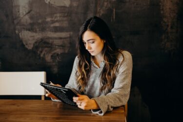 「ご都合をお聞かせください」の使い方とビジネスメール例解説